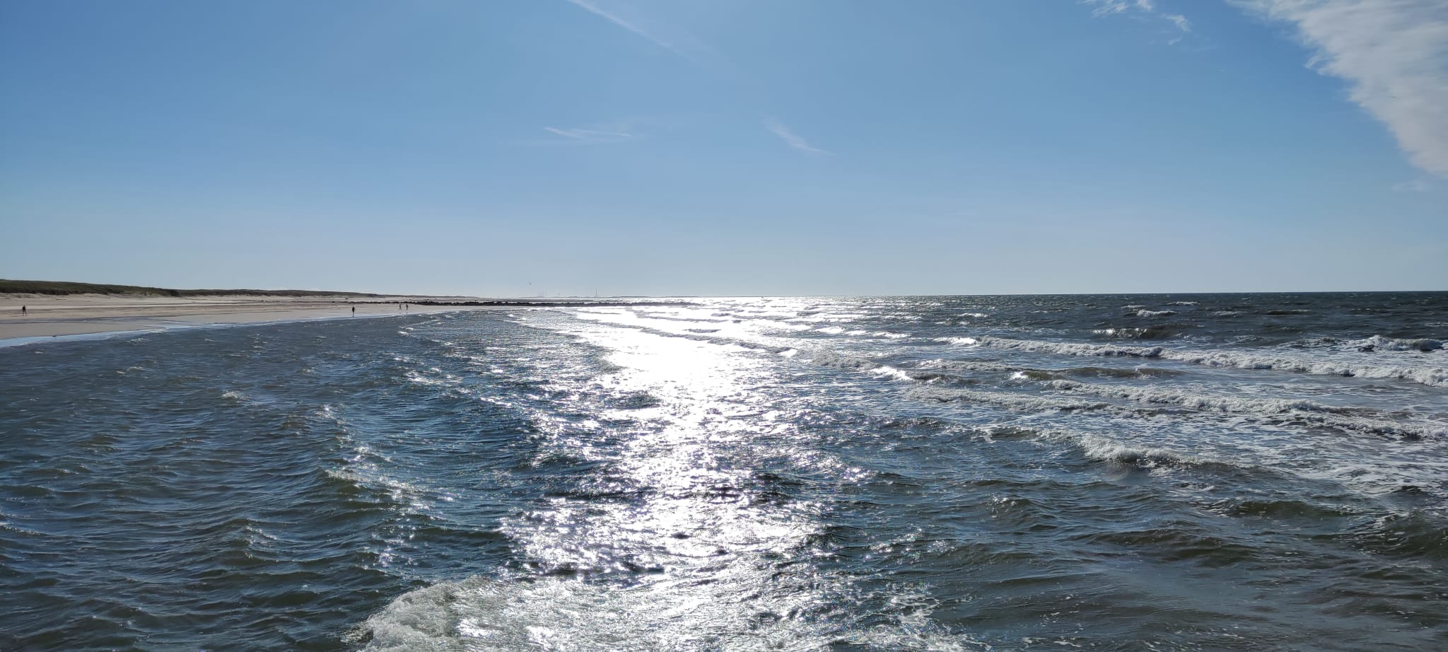 Ein Bild, das drau�en, Himmel, Wasser, Natur enth�lt.

KI-generierte Inhalte k�nnen fehlerhaft sein.